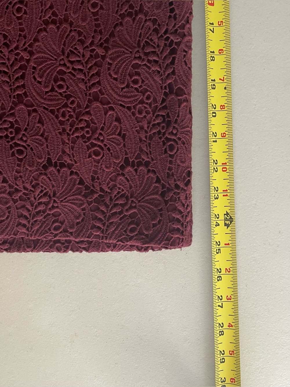 🌸Talbots Lace Burgundy Skirt with Back Zipper and Back Kick Pleat, size 16 - Picture 7 of 8